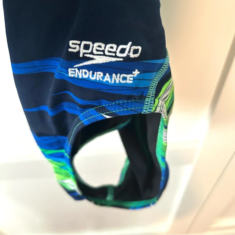 Speedo Women's Endurance+ Havoc State Flyback One‎ Piece Swimsuit in Size XXS